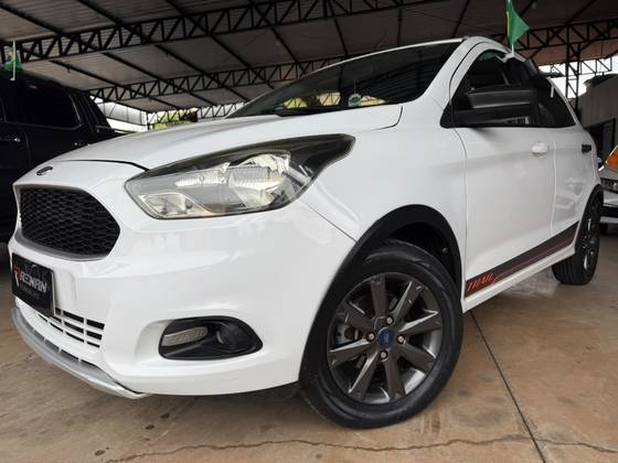 FORD KA 1.0 TI-VCT FLEX SE TRAIL MANUAL FORD KA 1.0 TI-VCT FLEX SE TRAIL MANUAL